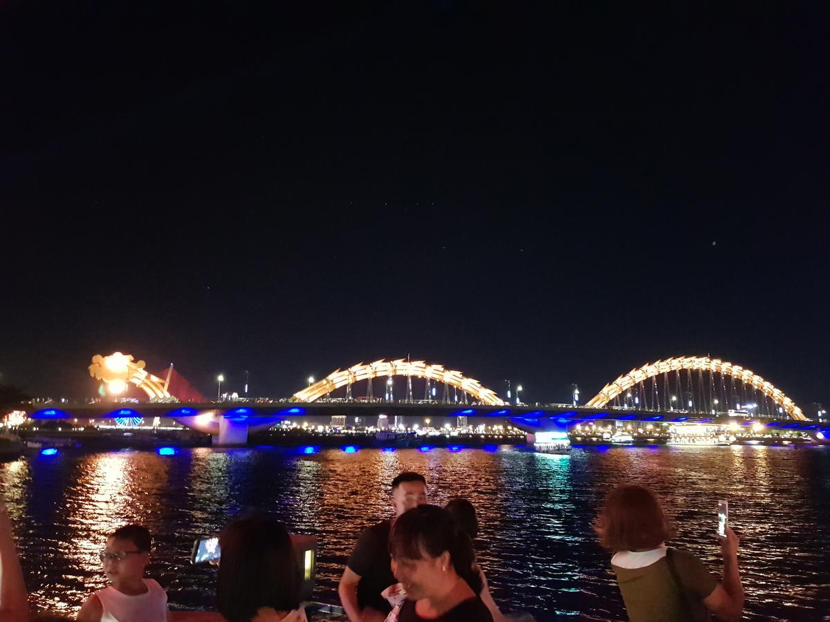 Riverside Apartment Da Nang Buitenkant foto